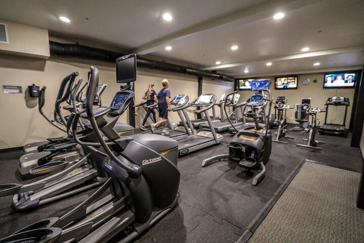 Health and Fitness 32 of 44