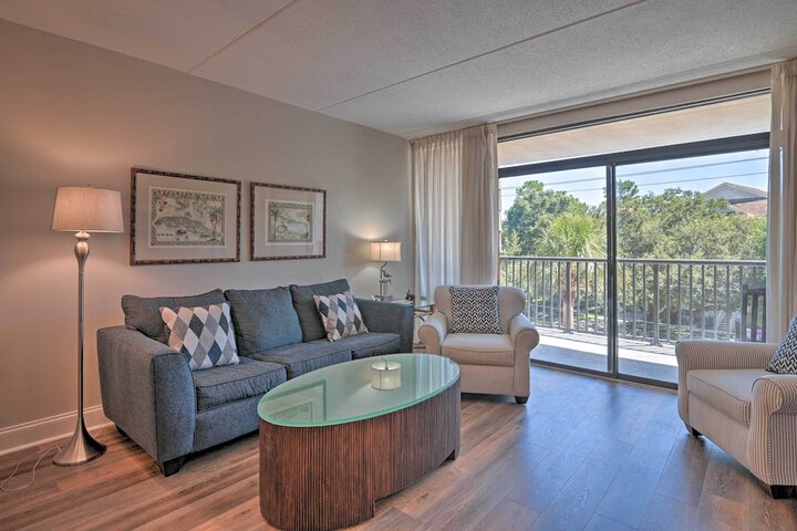 Pawleys Island Condo Retreat w / Beach Access!