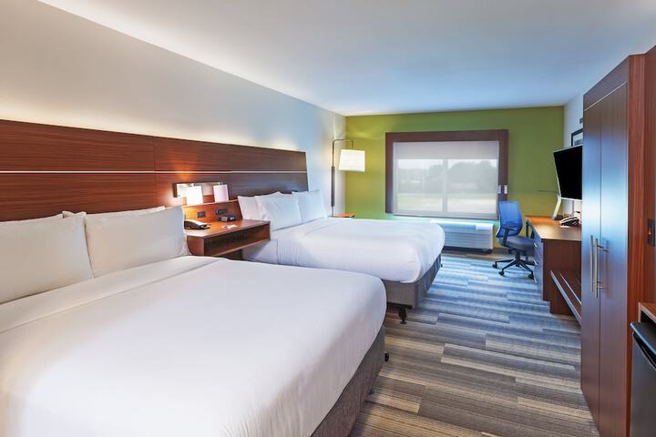 Room 30 of 47