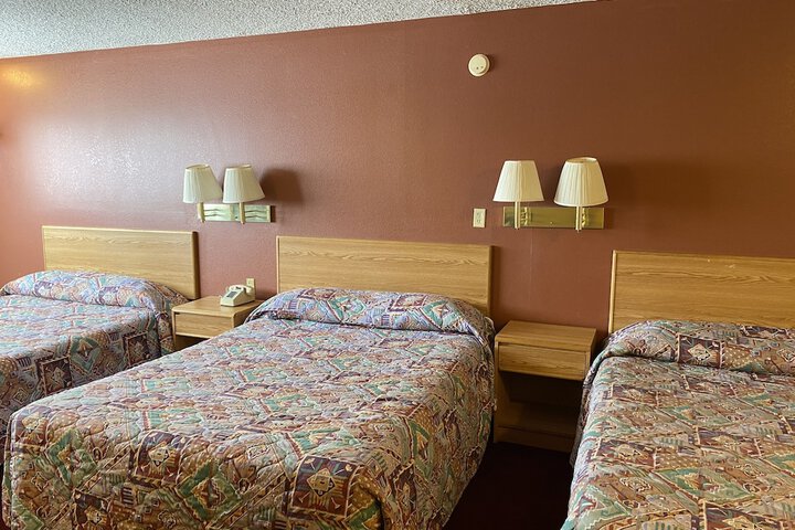 Room 35 of 50