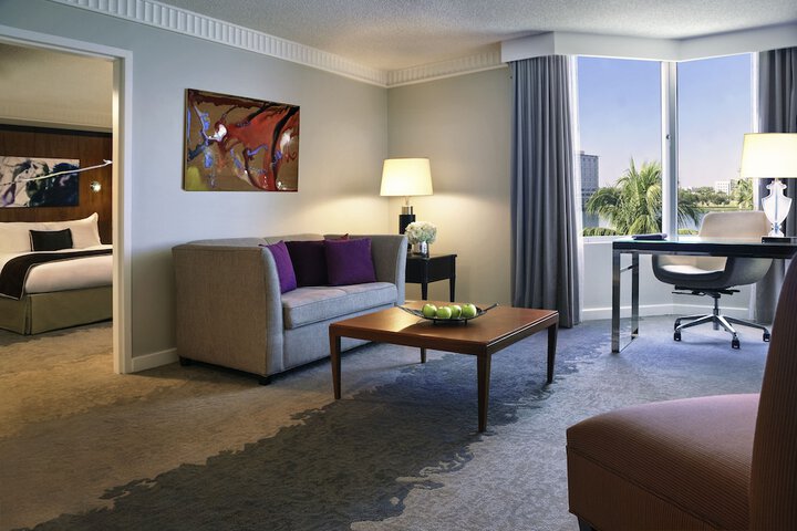 Room 17 of 44
