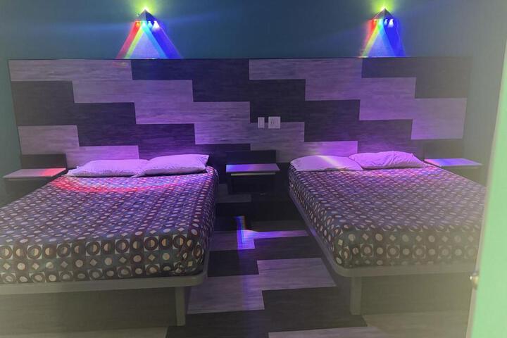 Bobs Motel