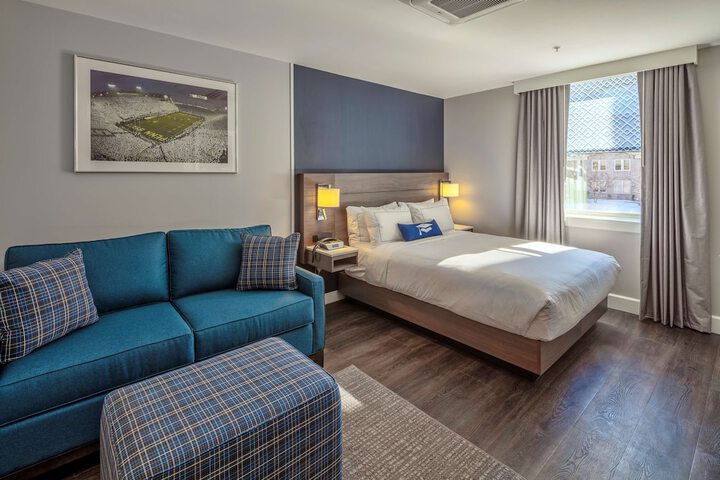 Room 16 of 26