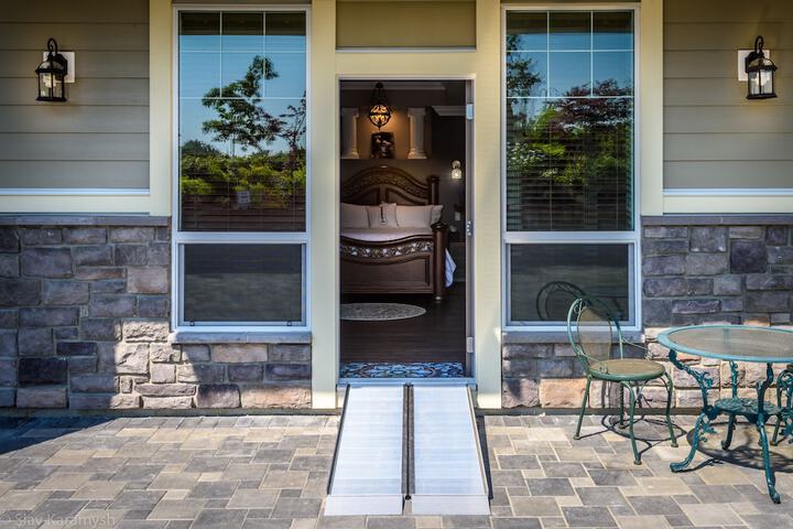 Brookside Inn Boutique Hotel