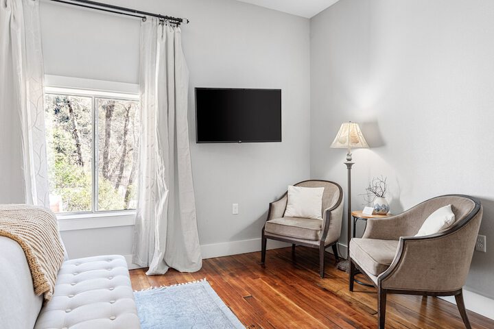 Room 27 of 55