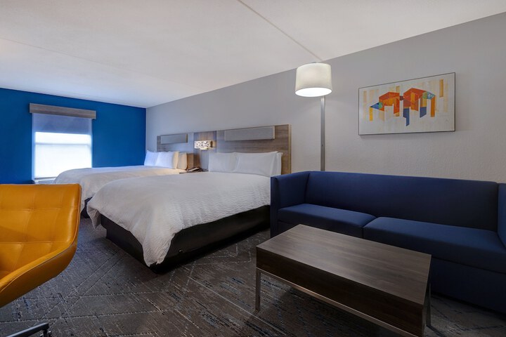 Room 38 of 63