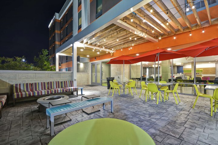 Terrace/Patio 36 of 40