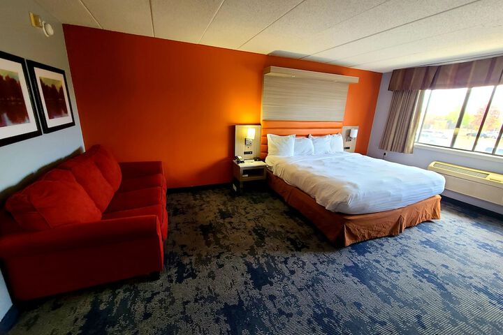 Room 20 of 100