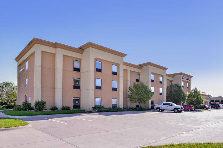 Hotel 3 of 36