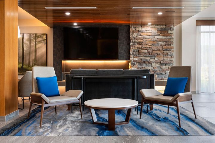 Fairfield Inn & Suites by Marriott North Bay