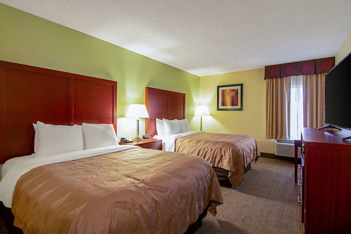 Room 10 of 41