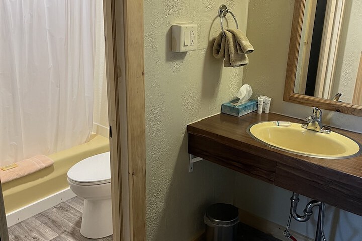 Room 19 of 29