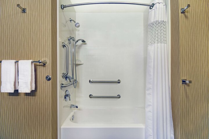 Hampton Inn & Suites Milwaukee / Franklin