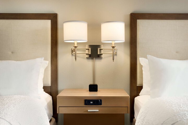 Room 20 of 27