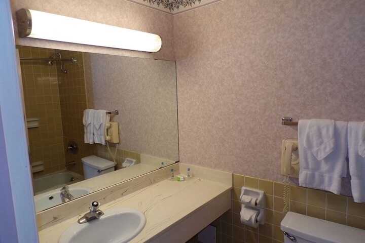 Room 23 of 56