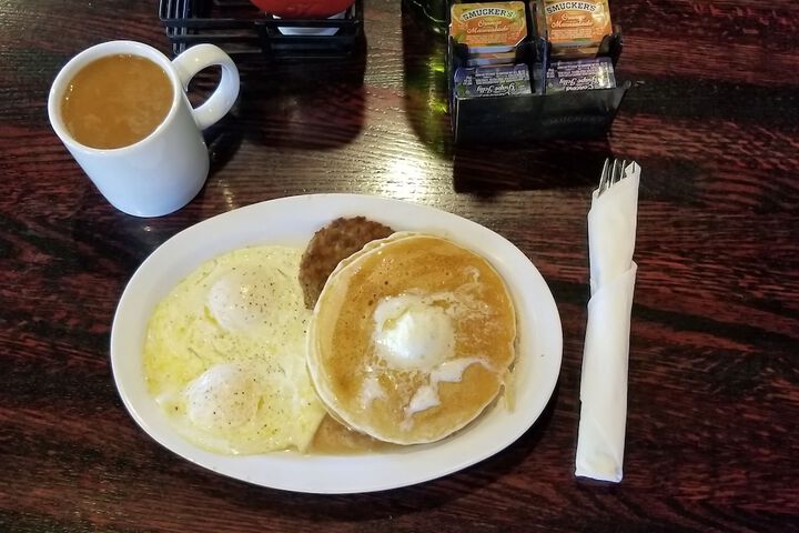 Breakfast/Coffee Service 28 of 31