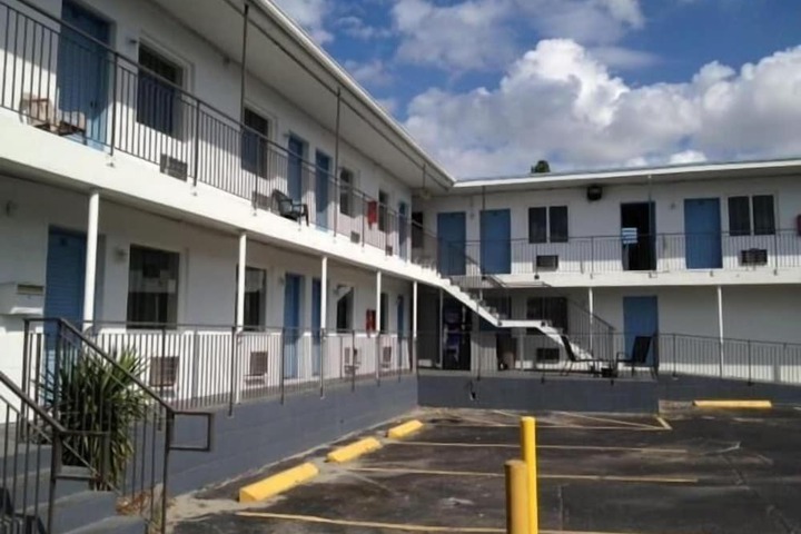 Hotel 2 of 11