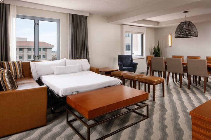 Room 42 of 67