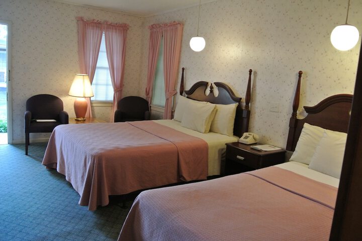 Room 18 of 61