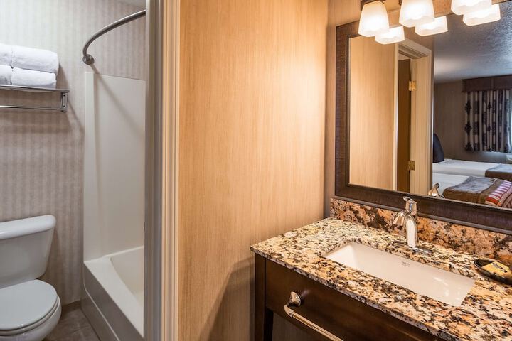 Best Western Plus Flathead Lake Inn & Suites