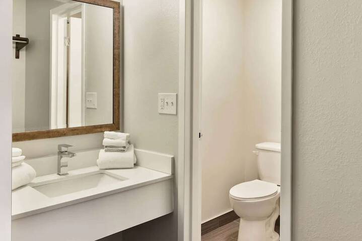 Room 55 of 111