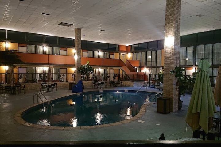 Pool 3 of 35