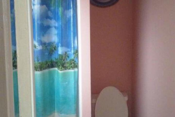 CORAL SANDS MOTEL
