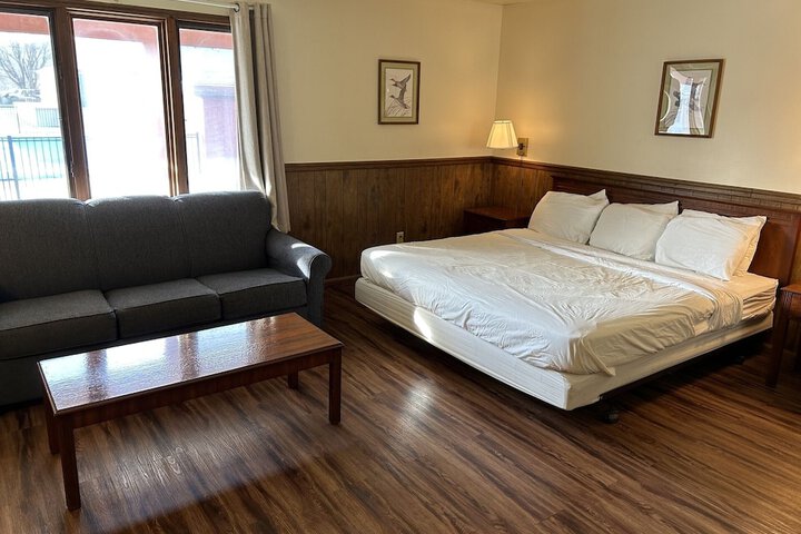 Room 54 of 70