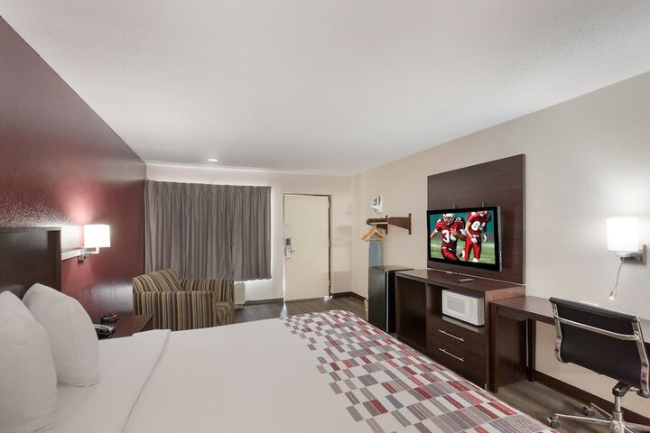 Room 22 of 38
