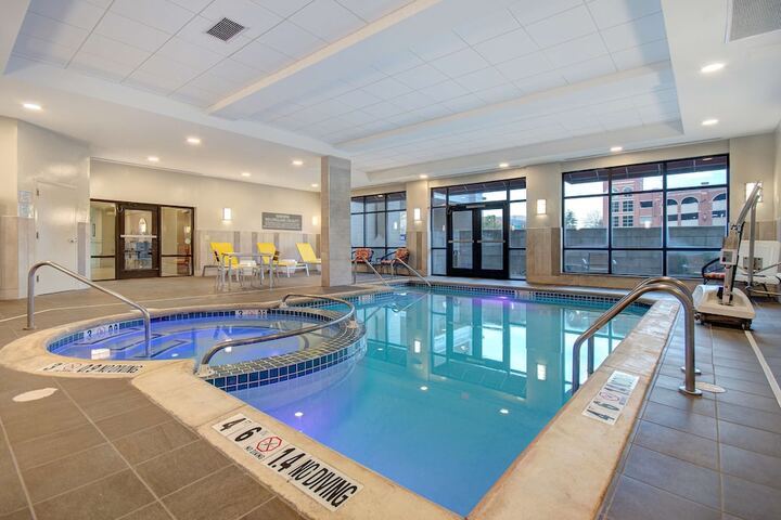 Pool 10 of 104
