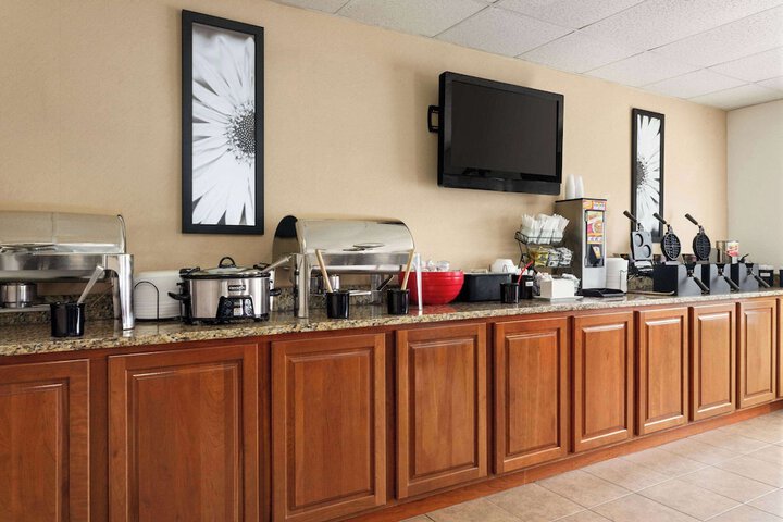 Ramada by Wyndham Pigeon Forge North
