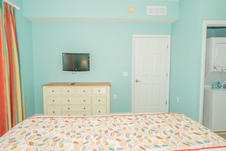 Barefoot Suites