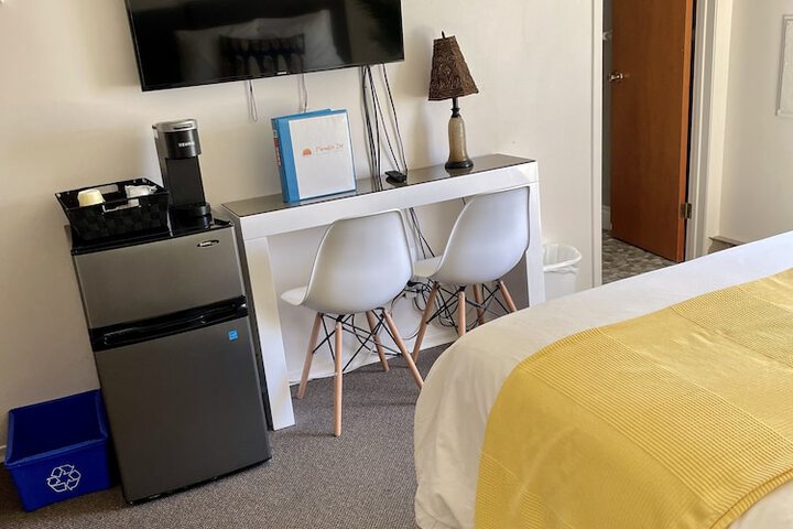 Room 18 of 73