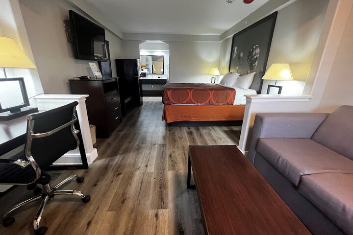 Room 20 of 43