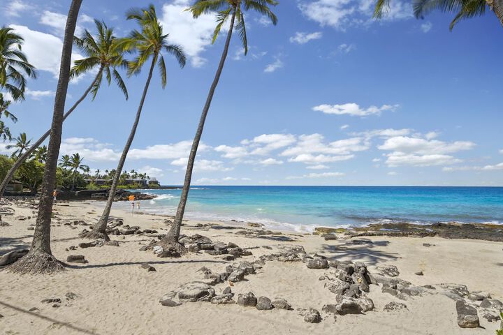 White Sands Village