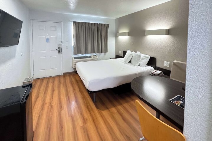 Room 20 of 45