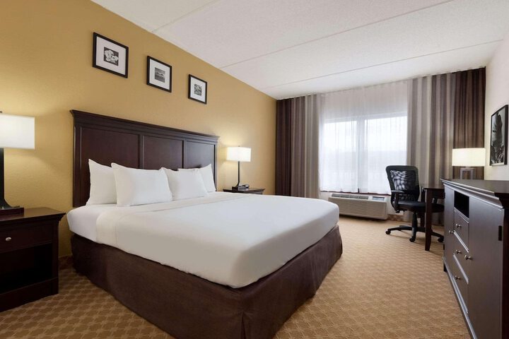 Room 8 of 21