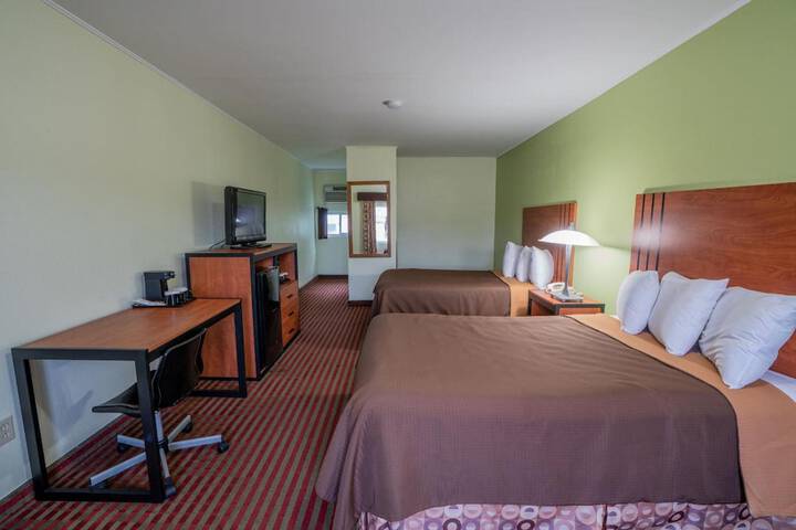 Room 11 of 31