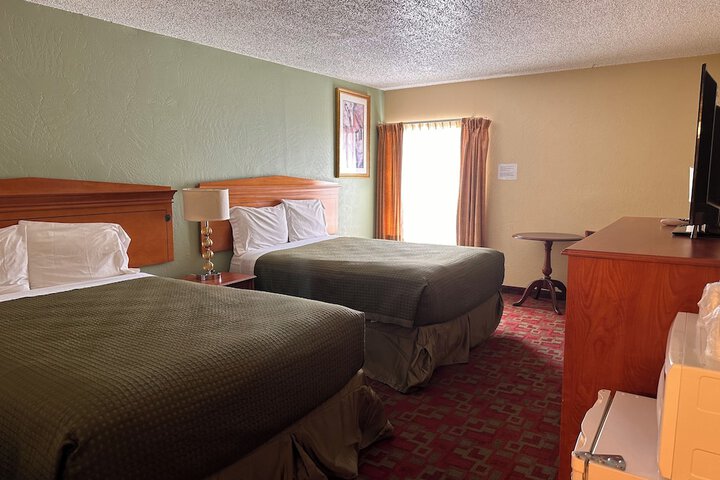Gateway Lodge