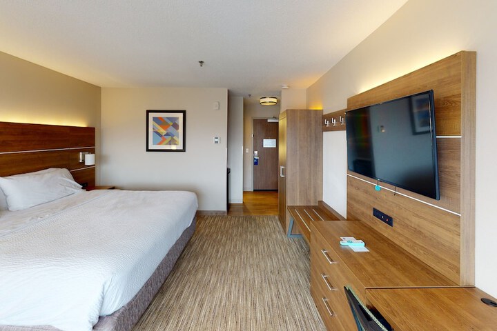Holiday Inn Express South Burlington by IHG