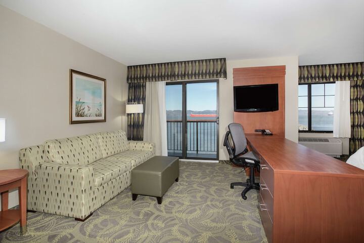 Room 58 of 80
