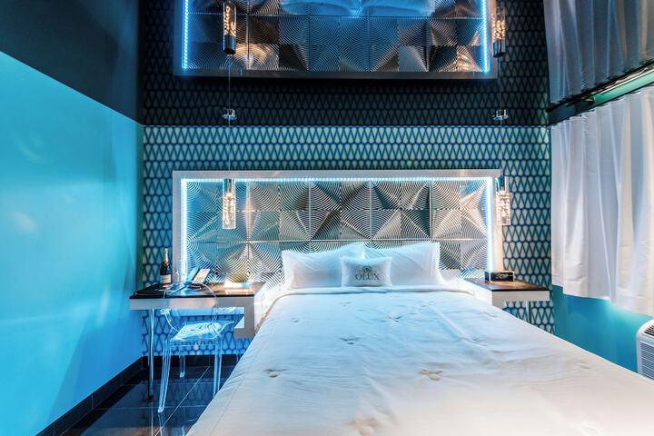 Room 81 of 83
