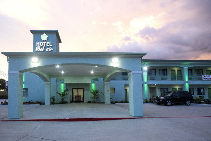 Hotel 2 of 23