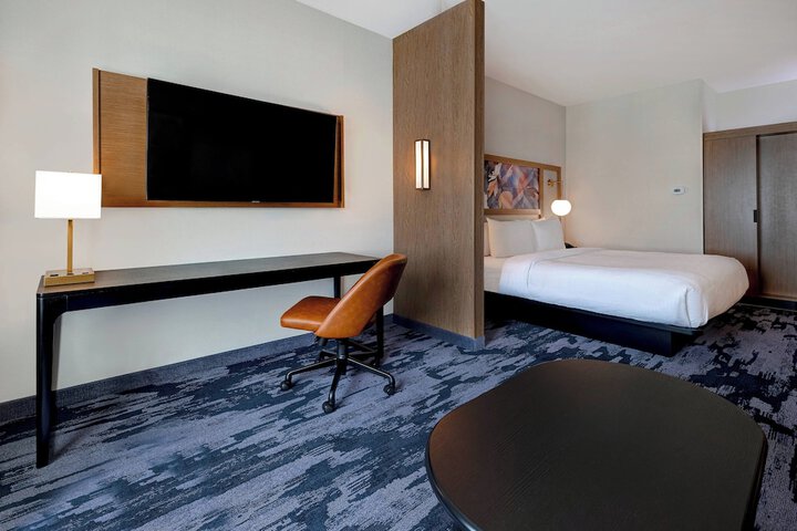 Room 18 of 54