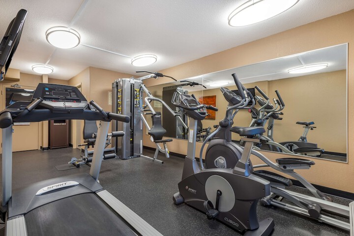 Best Western Strathmore Inn