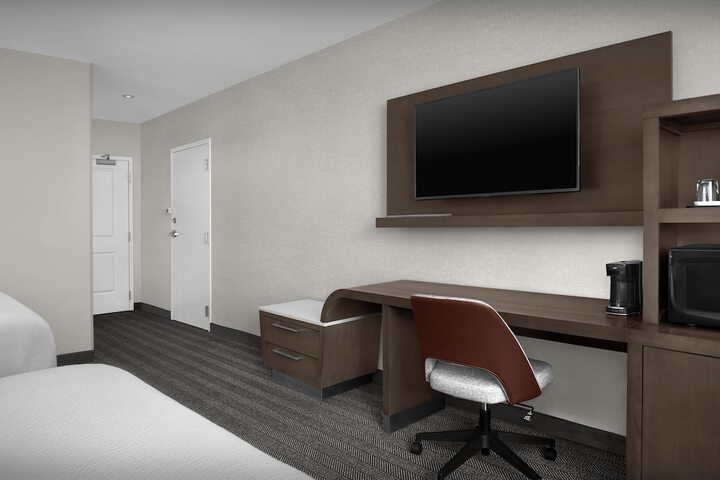 Courtyard by Marriott Richmond Downtown