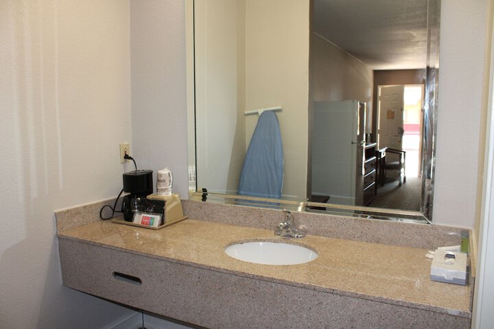 Room 83 of 120