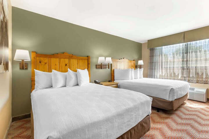 Room 20 of 34