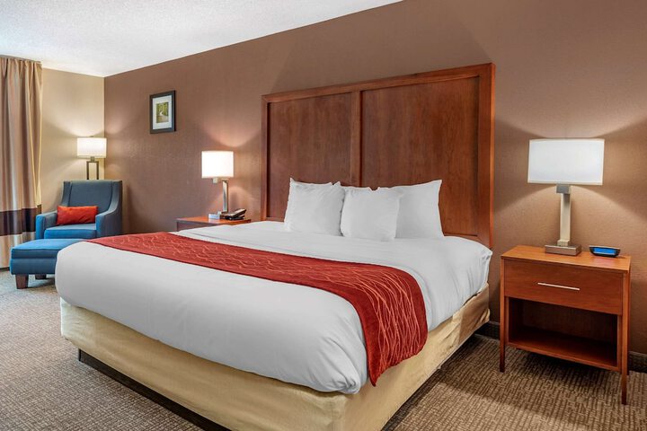 Comfort Inn & Suites Lawrenceburg
