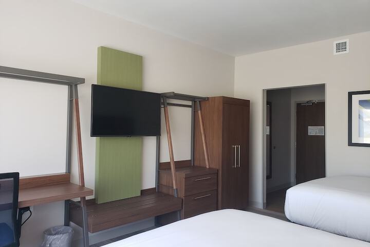 Holiday Inn Express & Suites Brigham City - North Utah by IHG